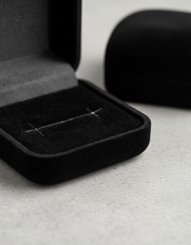 Caixa De Veludo Para Anel Pequena