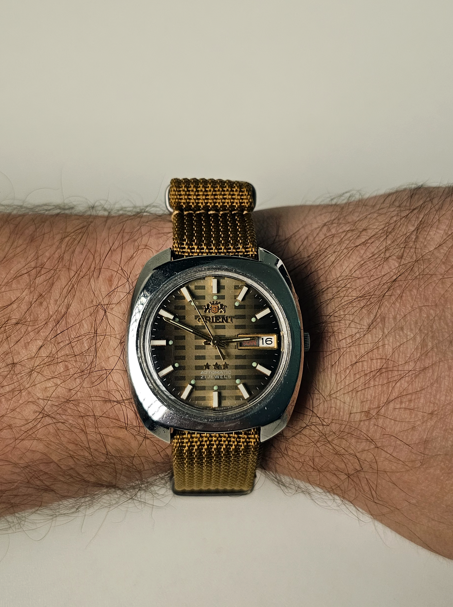 Orient 3 Stars - Golden Chess
