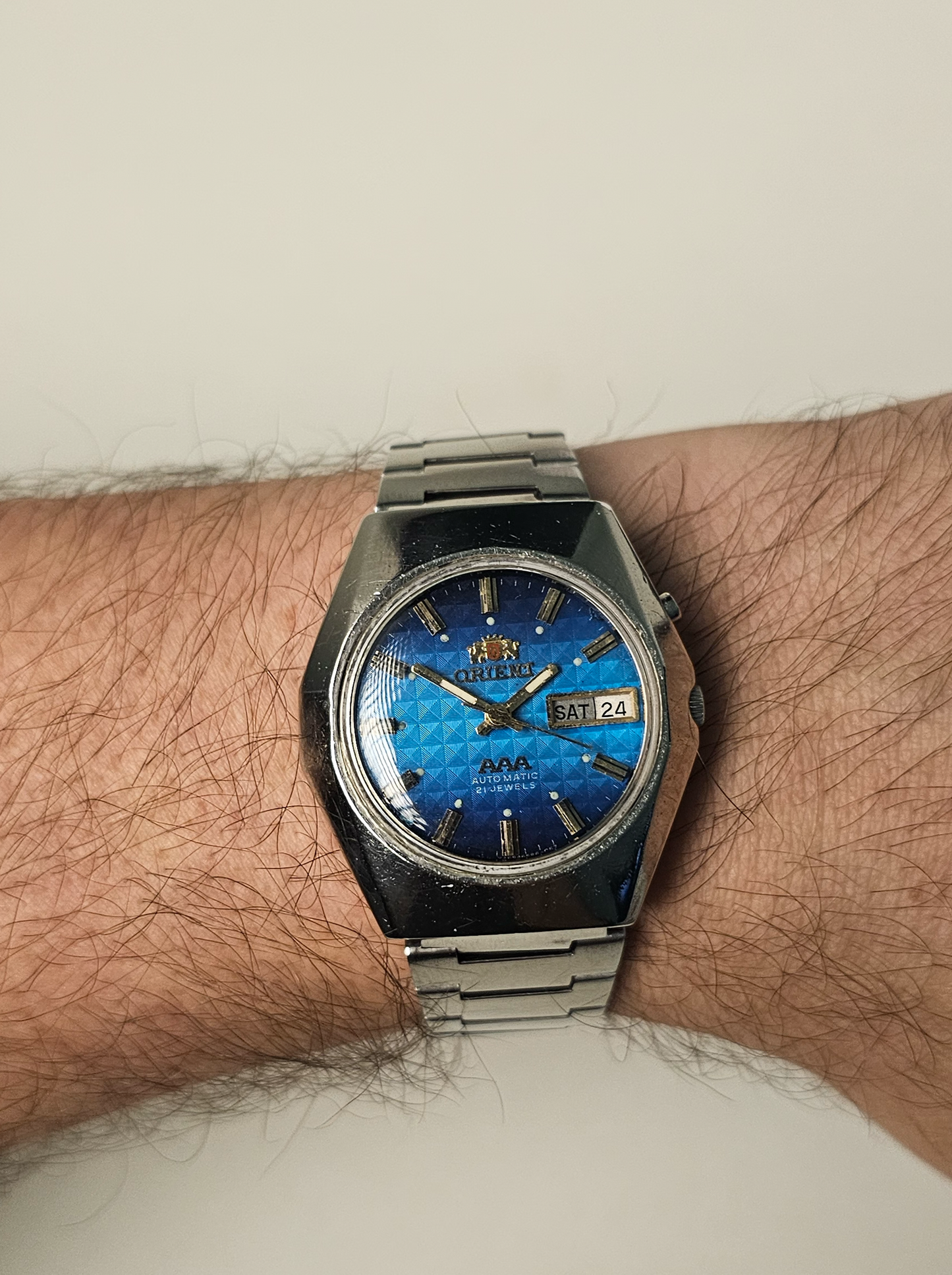 Orient AAA - Blue Piramidal